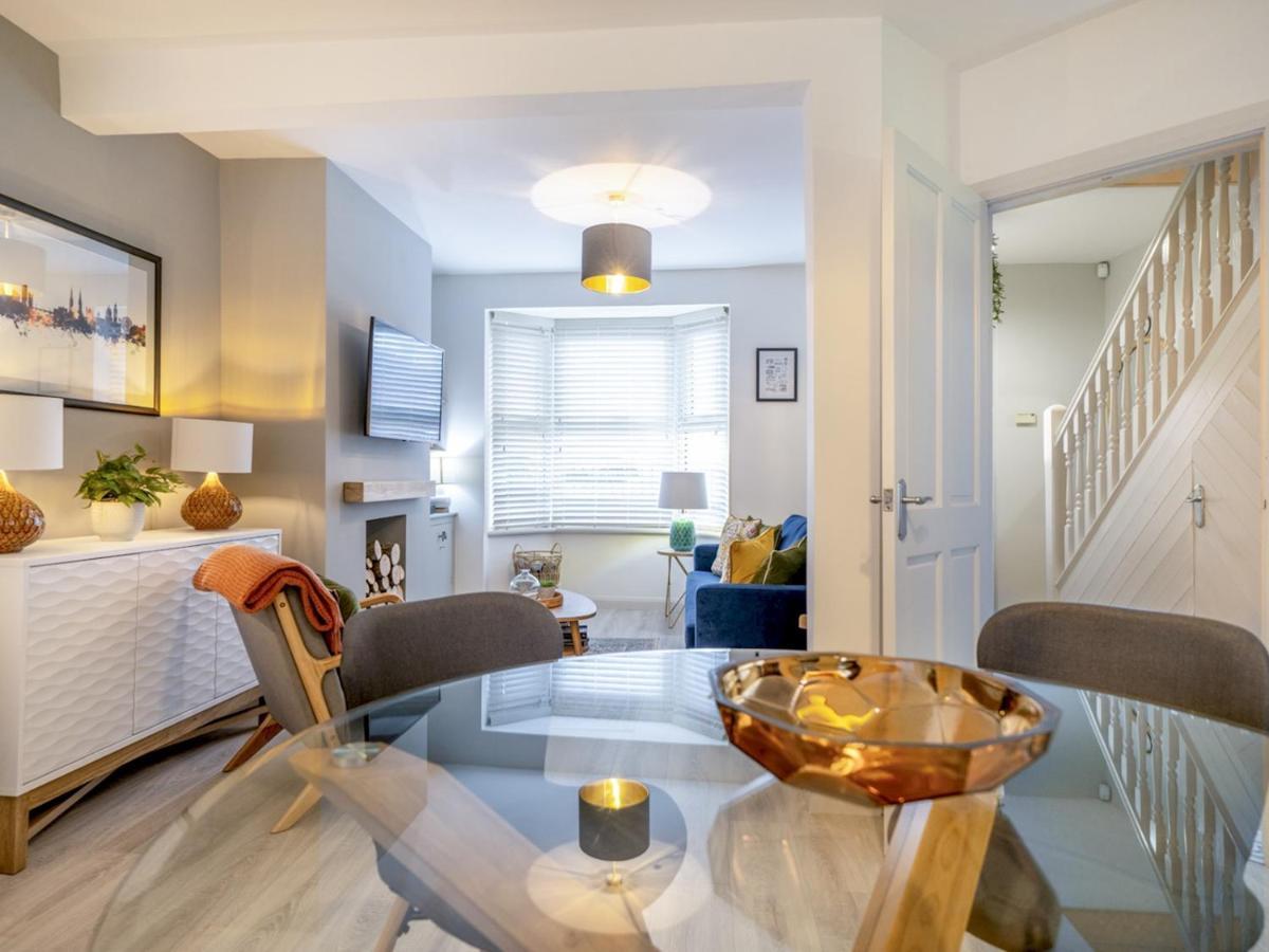 Pass The Keys 58 Lw Ave Stunning 2Br Terrace Top Location Lots Nearby Belfast Bagian luar foto