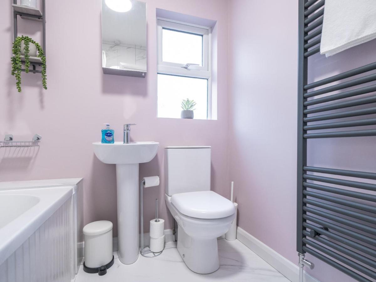Pass The Keys 58 Lw Ave Stunning 2Br Terrace Top Location Lots Nearby Belfast Bagian luar foto