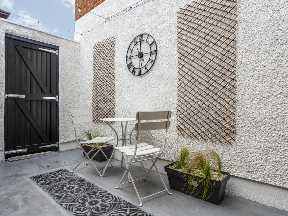Pass The Keys 58 Lw Ave Stunning 2Br Terrace Top Location Lots Nearby Belfast Bagian luar foto